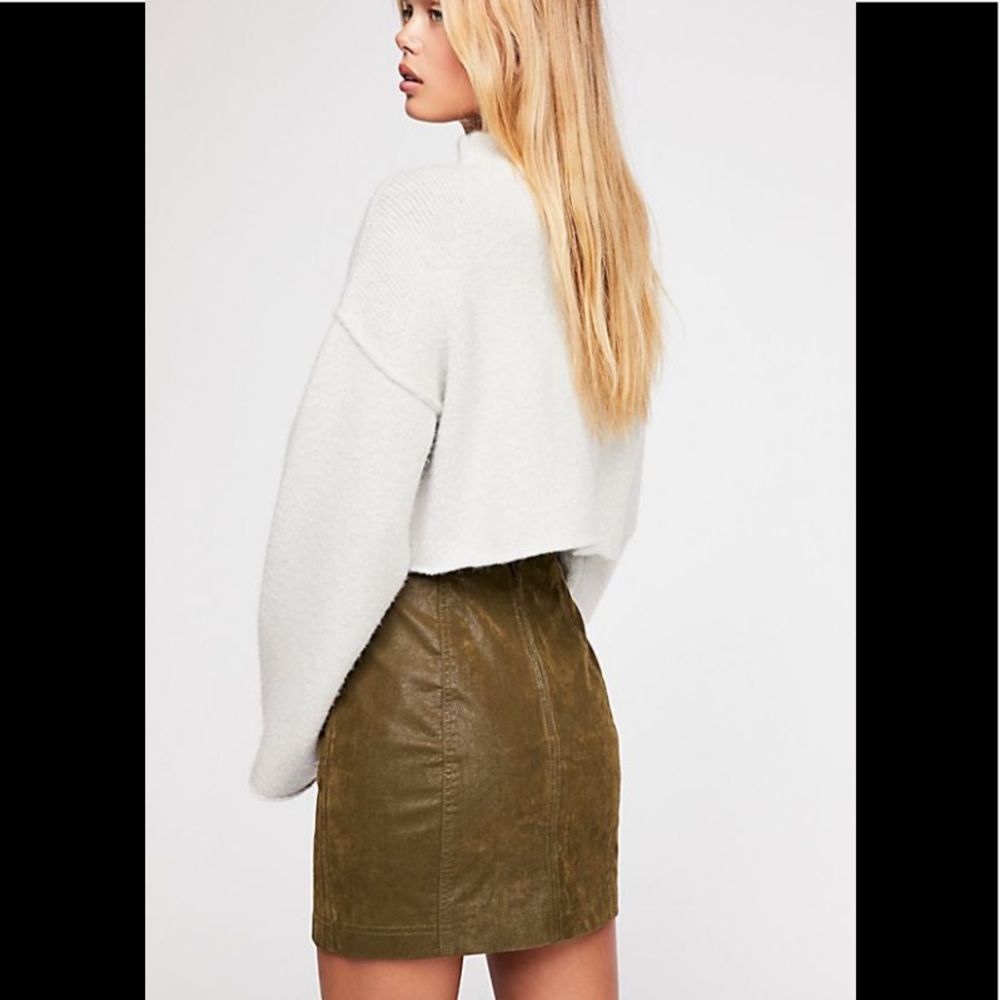 Free People mini skirt vegan faux suede green 0 nwt - Picture 4 of 8